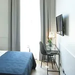 Gemini Navona Rome
