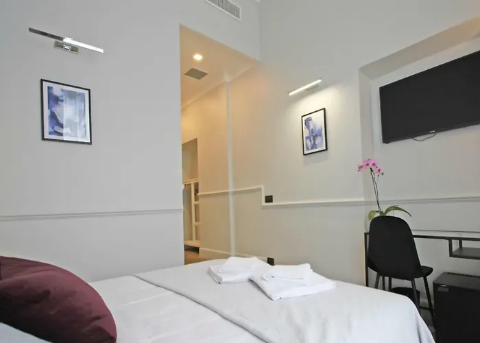 Gemini Navona Vendégház