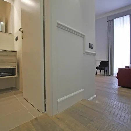 Gemini Navona 4*
