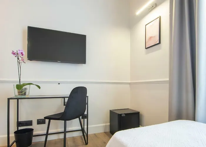 Gemini Navona Vendégház