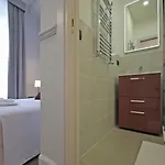 Πανσιόν Gemini Navona 4*
