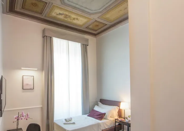 Πανσιόν Gemini Navona 4*